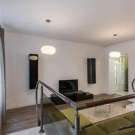 Olive Loft - Two Bedrooms Apartman
